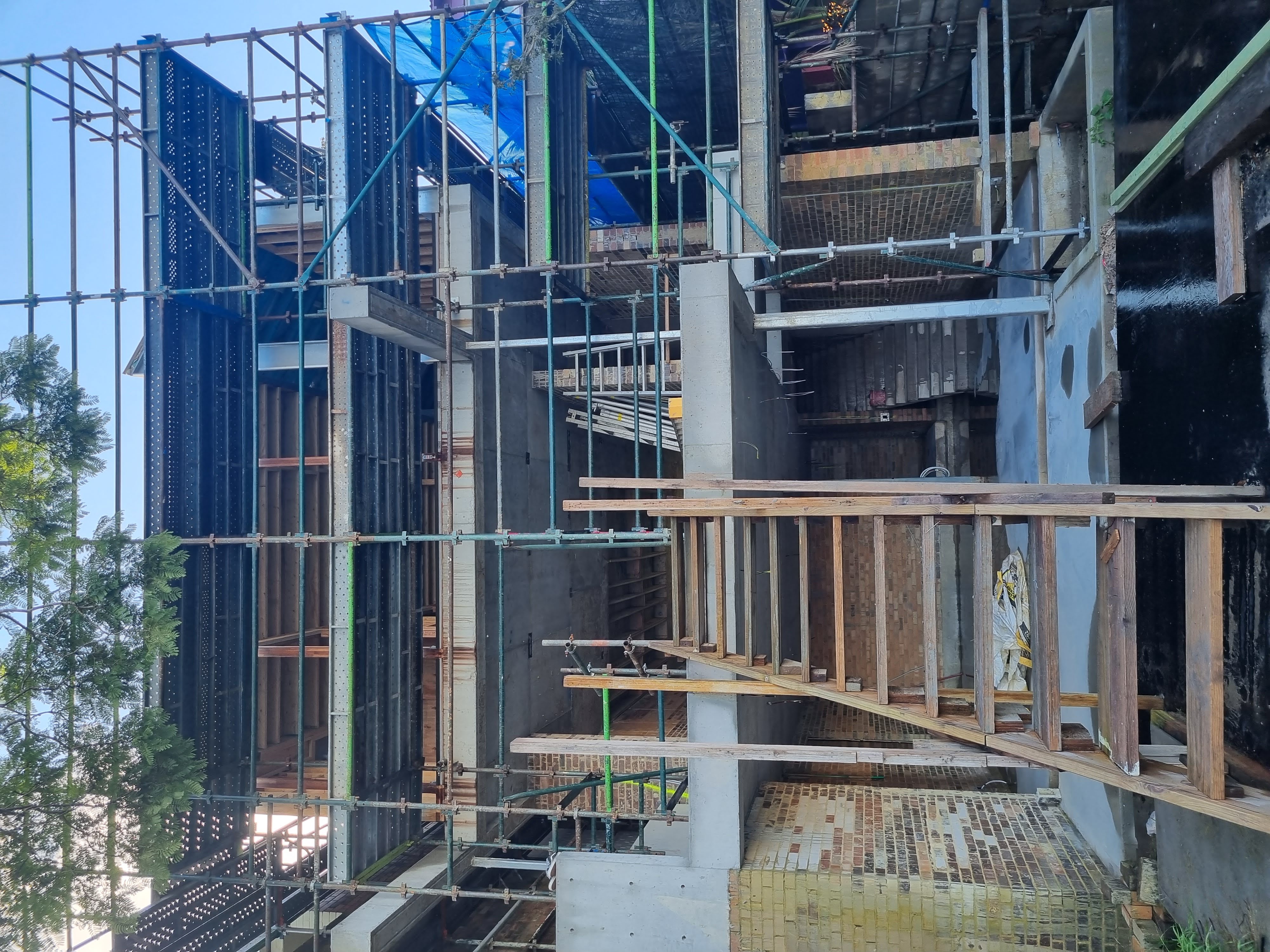 Balmain image 20